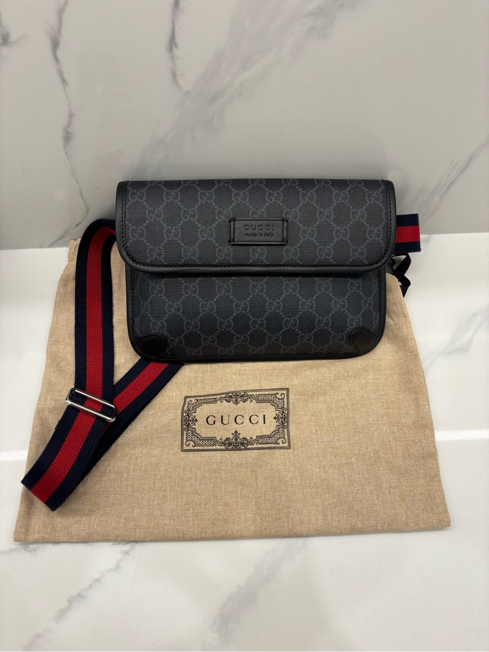 Gucci Navy GG Supreme Belt Bag with Navy and Red Strap - unisex women trendy